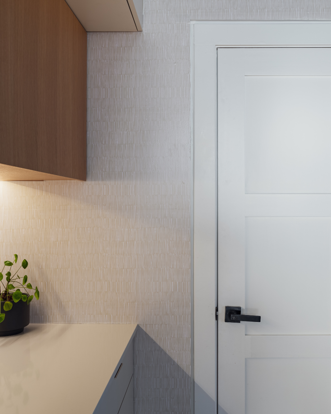Modern Buff Peel & Stick Vinyl Wallpaper Sheets – 12 Pack