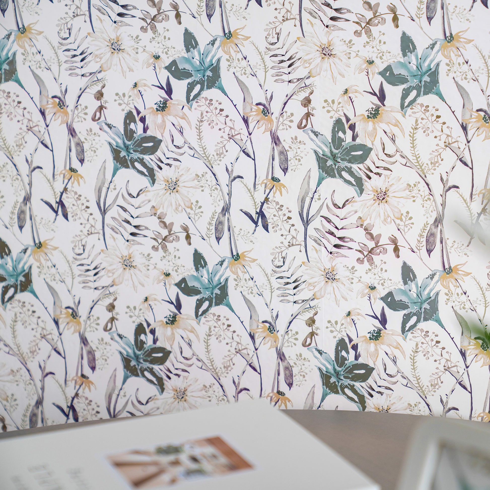 Gardenside Gossip Peel & Stick Vinyl Wallpaper Panel - 8 Pack