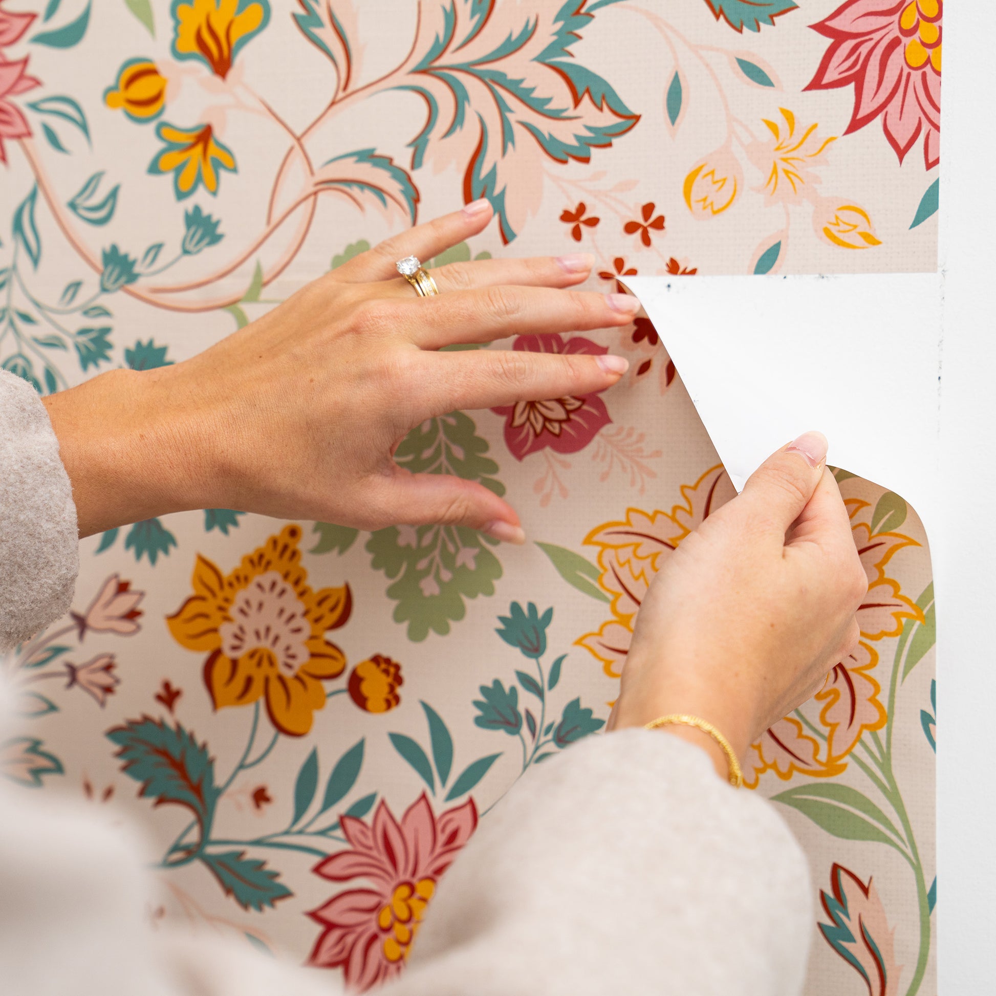 Meadow Lane Peel & Stick Vinyl Wallpaper Panel - 8 Pack