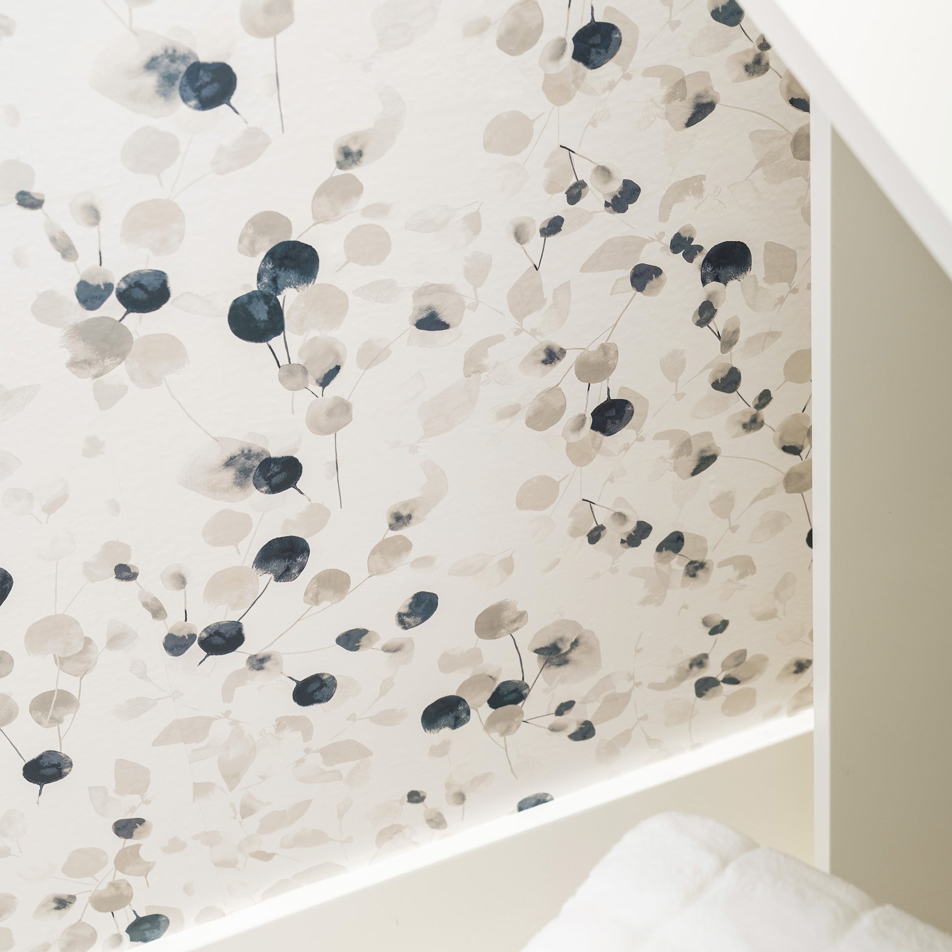 Untamed Spaces Peel & Stick Vinyl Wallpaper Panel - 8 Pack