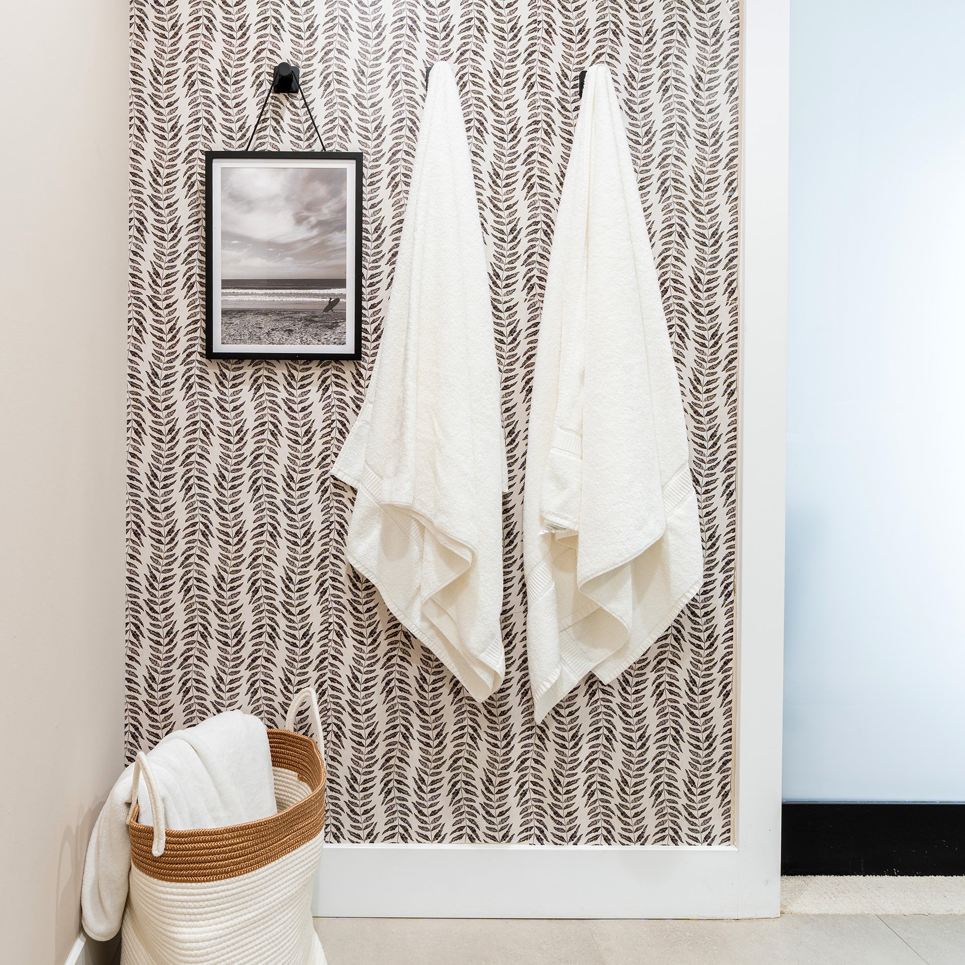 Wild Vibes Peel & Stick Vinyl Wallpaper Panel - 8 Pack